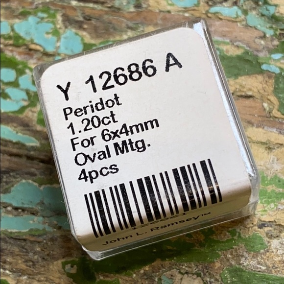 Oval Cut Loose Peridot Stones 1.20ct - Picture 2 of 5